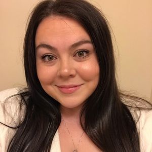 Meet your Posher, Jazmin